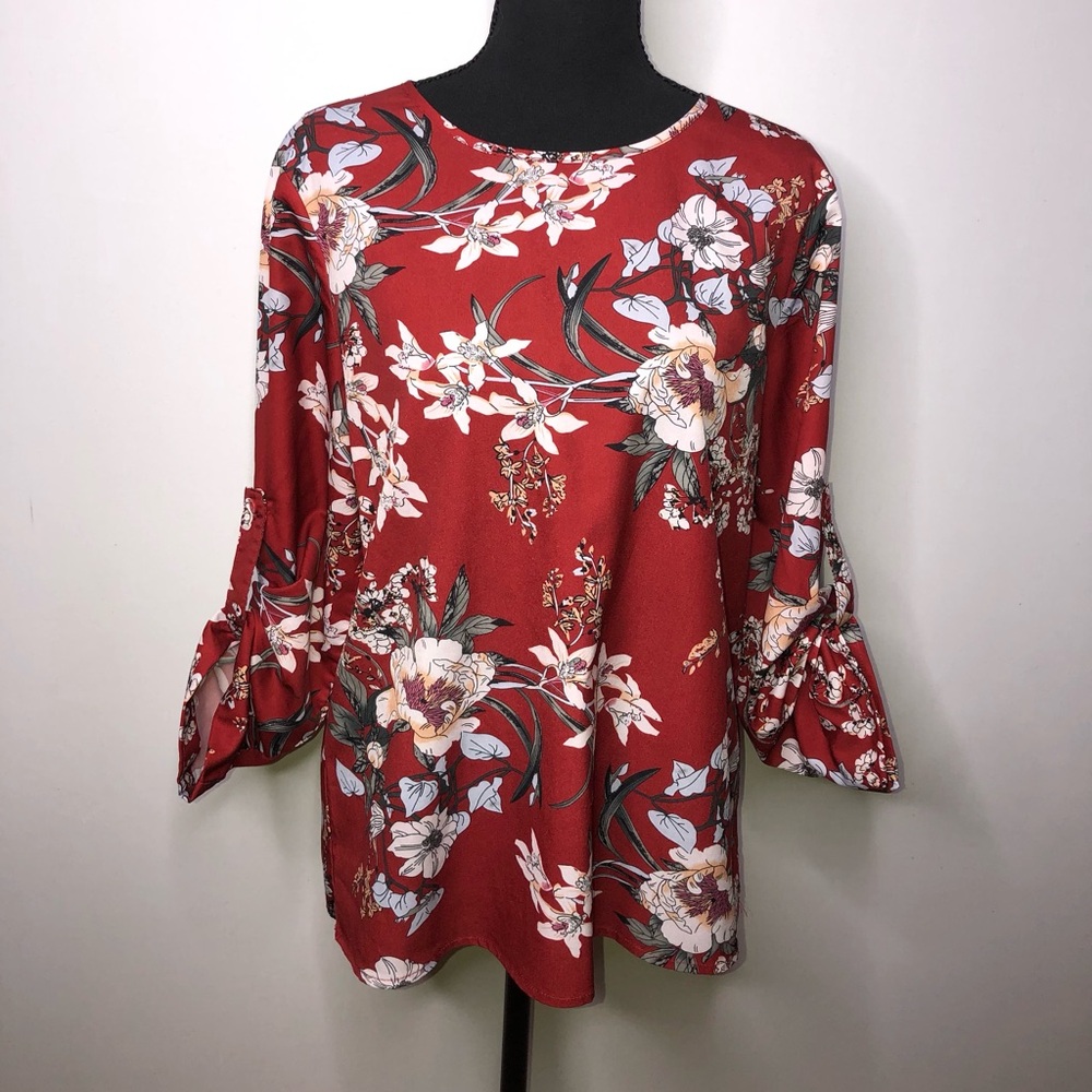 SHEIN Red Floral Bell Sleeve Small Blouse